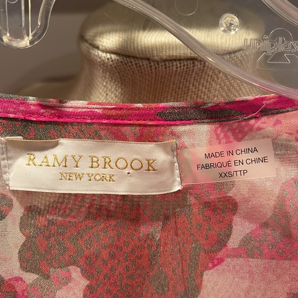 SOLD ON EBAY Ramy Brook Shaw Smocked Mini Dress in Pink Floral size XXS - Picture 5 of 12